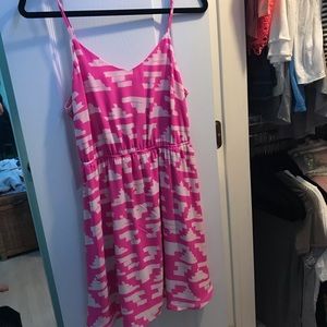 Cute pink summer dress!